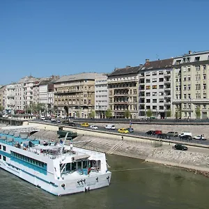 Central Danube Appartement