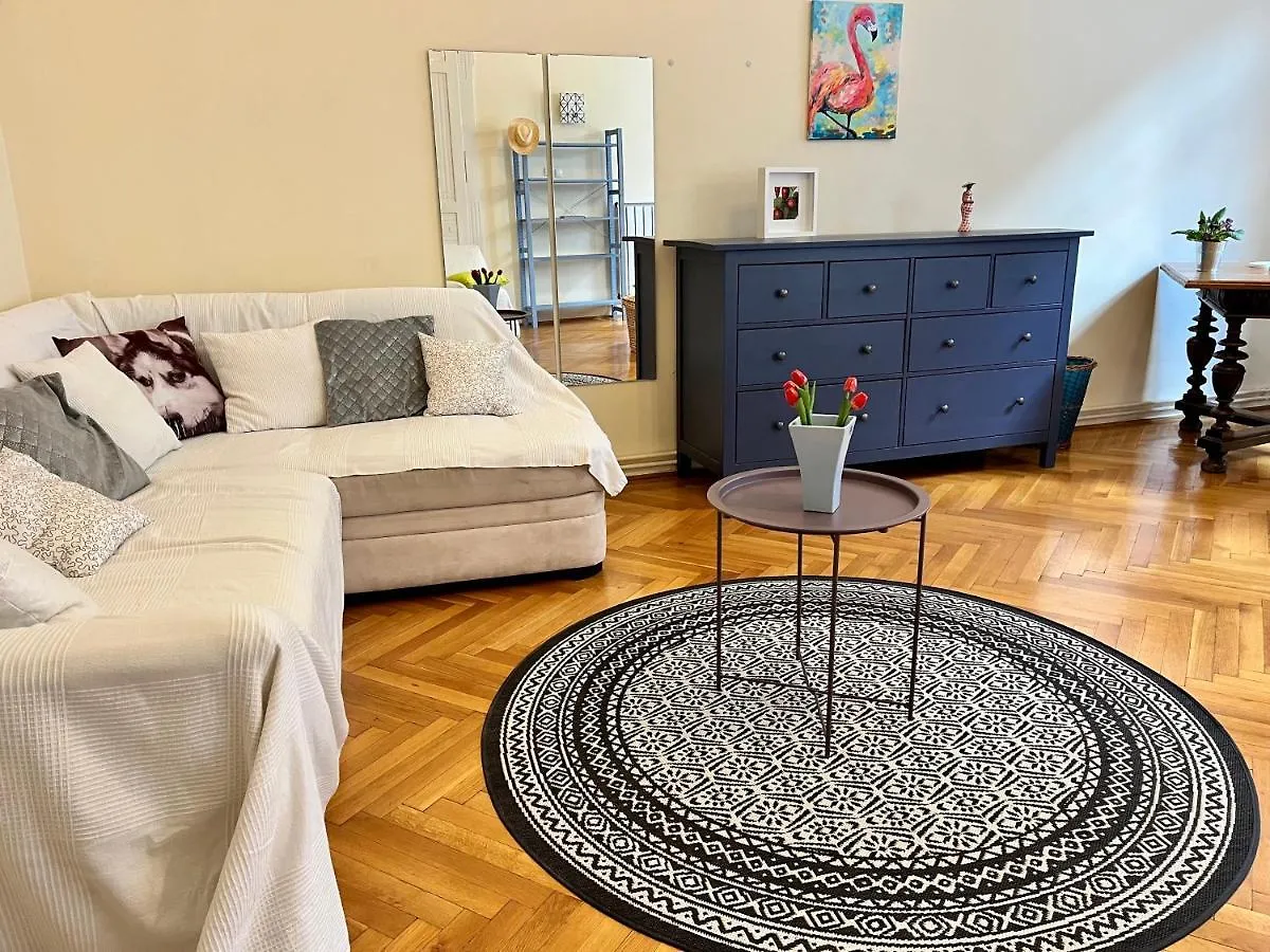 Zen Hostel By Central Market Budapest