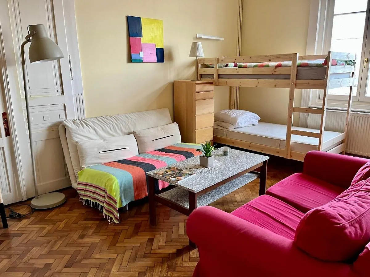 Zen Hostel By Central Market Budapest Ungheria